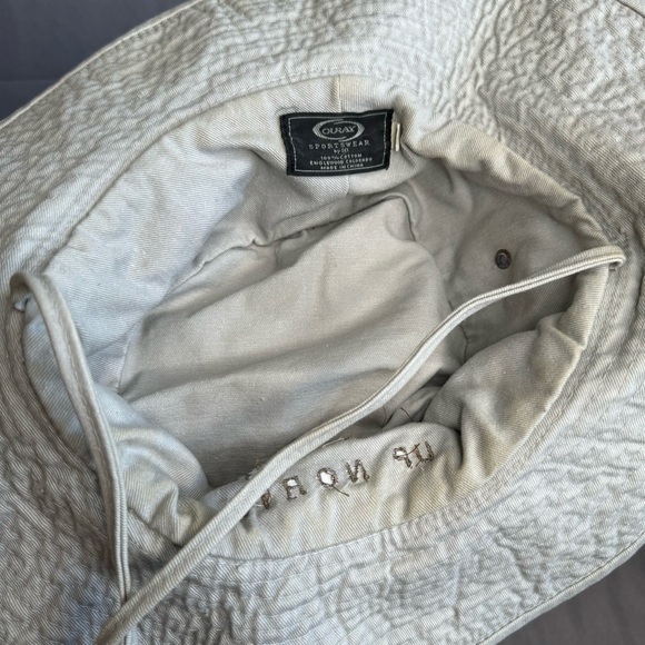 Vintage ‘Up North’ Wildlife Bucket Hat Strap Cream Moose Bear Fish Embroidered - Picture 4 of 4